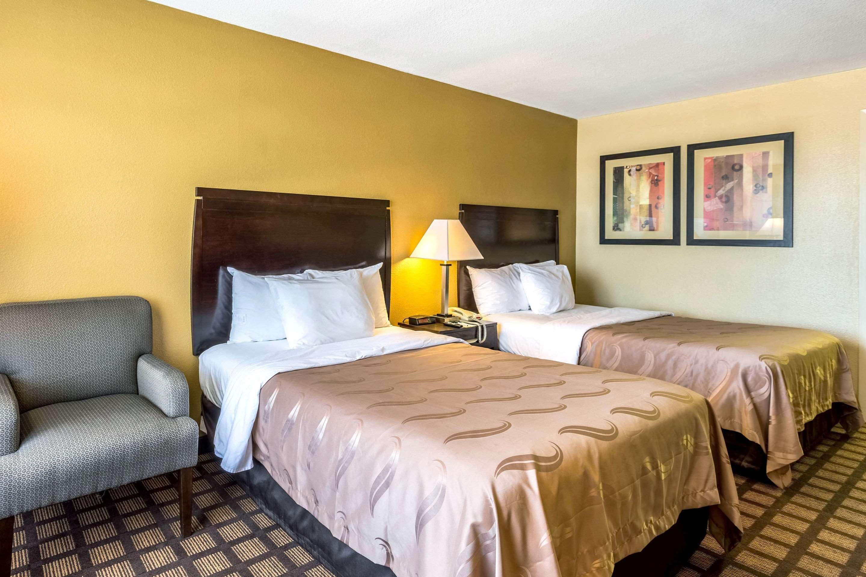 Quality Inn & Suites Baton Rouge West - Port Allen Buitenkant foto